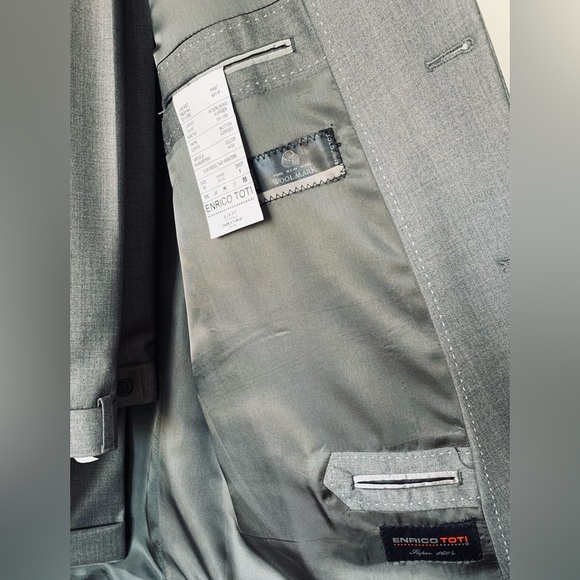 Medium fit suit - Picture 2 of 5